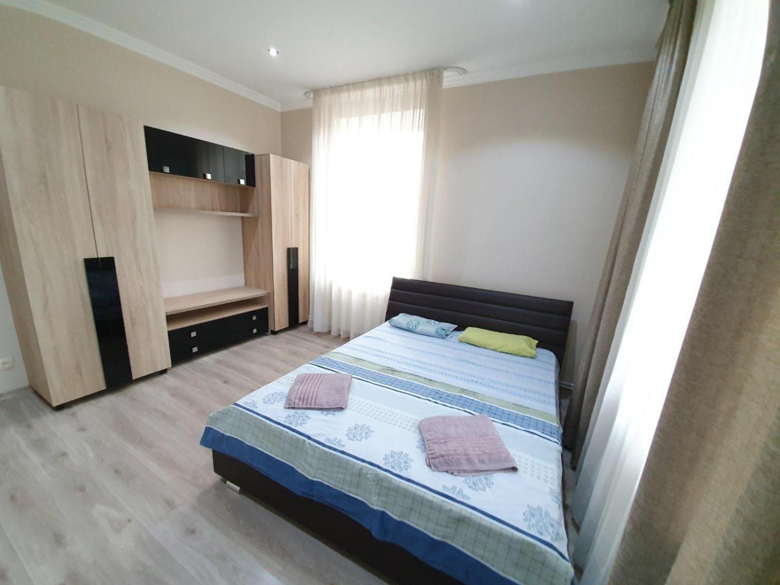 Tourist At Stefan Cel Mare With 2 Apartamento *